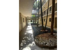 8045 Sw 107th Ave 115 Miami, FL 33173 - MLS#A11957979