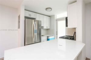 921 Jefferson Ave 3c Miami Beach, FL 33139 - MLS#A11957995