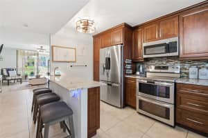 10300 Nw 30th Ct 109 Sunrise, FL 33322 - MLS#A11957999