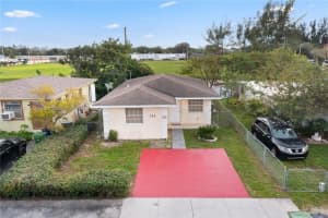 745 Nw 3rd Ct Hallandale Beach, FL 33009 - MLS#A11958047