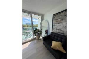 100 Bayview Dr 425 Sunny Isles Beach, FL 33160 - MLS#A11958050