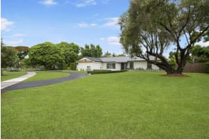 8705 Sw 176th St Palmetto Bay, FL 33157 - MLS#A11958056