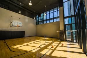 1010 Brickell Ave 3207, Miami