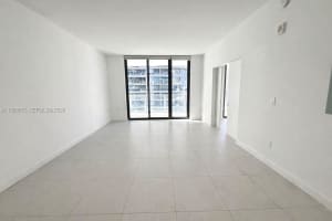 1010 Brickell Ave 3207 Miami, FL 33131 - MLS#A11958073