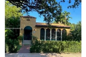 1103 Genoa St Coral Gables, FL 33134 - MLS#A11958094