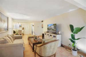 6600 Cypress Rd 105 Plantation, FL 33317 - MLS#A11958099