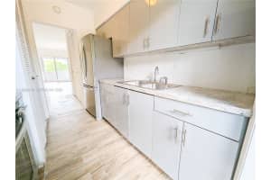 1590 Ne 127th St 206 North Miami, FL 33161 - MLS#A11958143