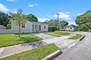 2396 Sw 20th St Miami, FL 33145 - MLS#A11958159
