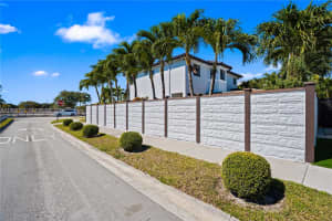 3281 Sw 145th Ave Miami, FL 33175 - MLS#A11958162