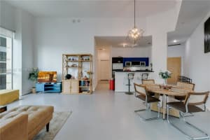 253 Ne 2nd St 228 Miami, FL 33132 - MLS#A11958182