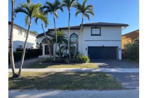 16030 Sw 42nd Ter Miami, FL 33185 - MLS#A11958215