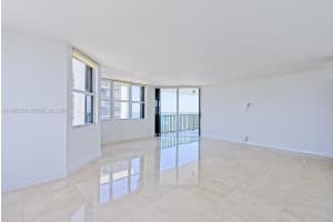 1925 Brickell Ave D1201 Miami, FL 33129 - MLS#A11958235