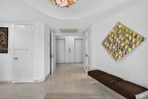 19333 Collins Ave 510 Sunny Isles Beach, FL 33160 - MLS#A11958264