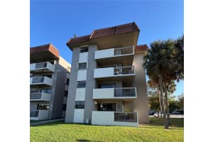 1101 Sw 122nd Ave 302, Miami