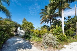 1529 Ne 1st Ave Fort Lauderdale, FL 33304 - MLS#A11958292