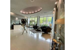 275 18th St , Miami, FL 33132 - MLS#A11958308