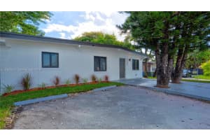 2736 Nw 21st Ave Oakland Park, FL 33311 - MLS#A11958337