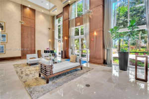 19501 W Country Club Dr APT 2011, Aventura, FL 33180, - MLS#A11958341