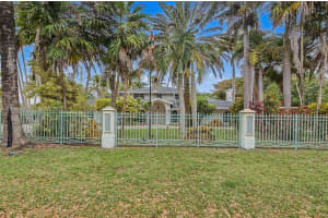 14670 Sw 69th Pl Palmetto Bay, FL 33158 - MLS#A11958346