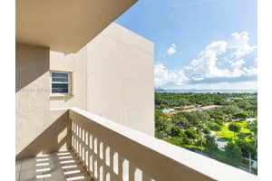 90 Edgewater Dr 1206 Coral Gables, FL 33133 - MLS#A11958384