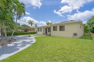 249 Carlisle Dr Miami Springs, FL 33166 - MLS#A11958385