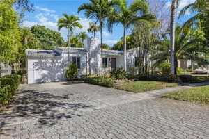 MLS# A11958388, Hollywood, Florida 33020