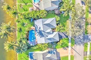 10230 Grove Ln, Cooper City