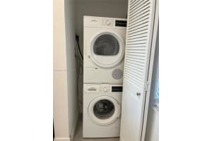 7050 Nw 44th St 708 Lauderhill, FL 33319 - MLS#A11958398