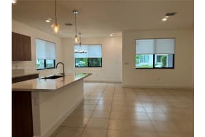 4745 Nw 84th Ct 22 Doral, FL 33166 - MLS#A11958399