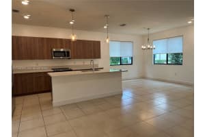 4745 Nw 84th Ct 22 Doral, FL 33166 - MLS#A11958399