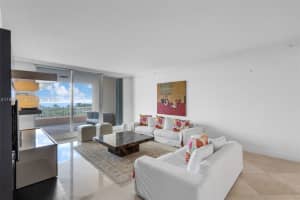 785 Crandon Blvd 702 Key Biscayne, FL 33149 - MLS#A11958437