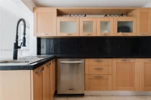 16565 Ne 26th Ave 5i North Miami Beach, FL 33160 - MLS#A11958470