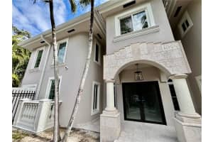 3185 Washington St Miami, FL 33133 - MLS#A11958529