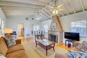 1825 N 24th Ave Hollywood, FL 33020 - MLS#A11958536