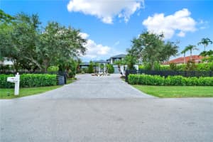 12301 Nw 18th St Plantation, FL 33323 - MLS#A11958538