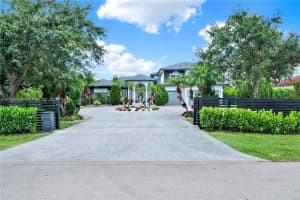 12301 Nw 18th St Plantation, FL 33323 - MLS#A11958538