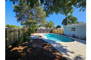 5660 Ne 5th Ave Oakland Park, FL 33334 - MLS#A11958545