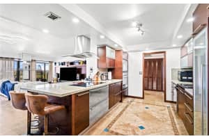 1800 Ne 114th St 811 Miami, FL 33181 - MLS#A11958552