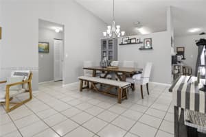 8864 Nw 189th Ter Hialeah, FL 33018 - MLS#A11958558