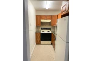 4715 Nw 7th St 302-2 Miami, FL 33126 - MLS#A11958585