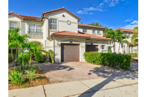 9719 Darlington Pl Cooper City, FL 33328 - MLS#A11958624