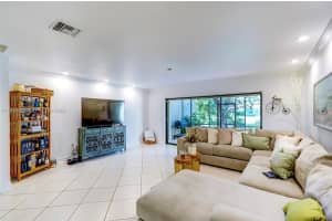 3831 Estepona Ave 11-d-2 Doral, FL 33178 - MLS#A11958627