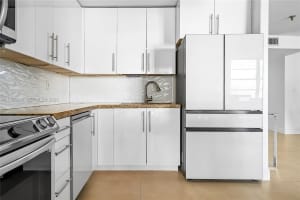 671 Ne 195th St 111e Miami, FL 33179 - MLS#A11958634