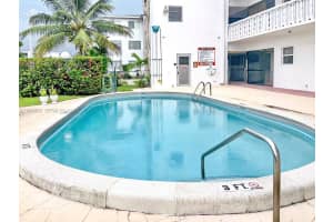 721 Atlantic Shores Blvd 212 Hallandale Beach, FL 33009 - MLS#A11958635