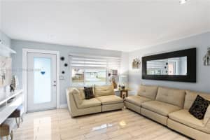 821 N 73rd Ter Hollywood, FL 33024 - MLS#A11958642