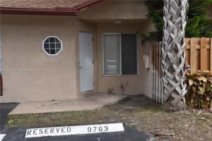 9763 Nw 37th St Sunrise, FL 33351 - MLS#A11958653