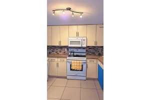 8801 Wiles Rd 208 Coral Springs, FL 33067 - MLS#A11958654