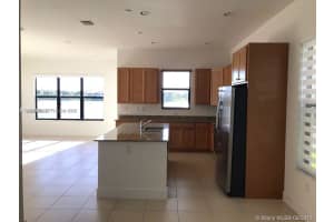 9574 W 34th Ave Hialeah, FL 33018 - MLS#A11958688