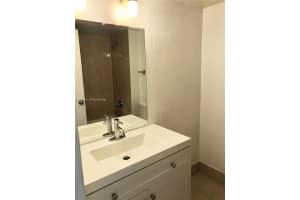 MLS# A11958711, Doral, Florida 33166