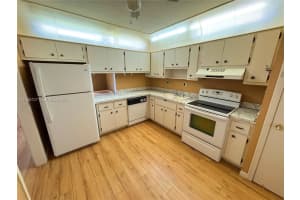 2060 Nw 48th Ter 308 Lauderhill, FL 33313 - MLS#A11958727